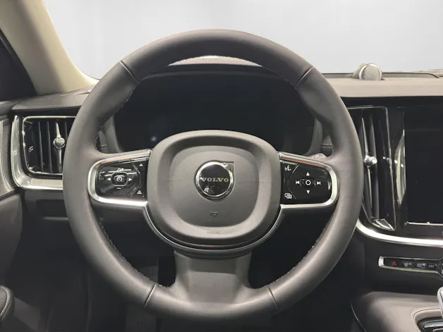 VOLVO V60 2.0 T6 TE Ultra Dark eAWD