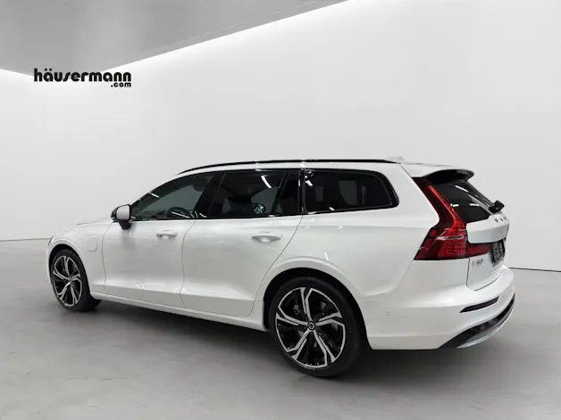 VOLVO V60 2.0 T6 TE Ultra Dark eAWD