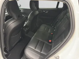 VOLVO V60 2.0 T6 TE Ultra Dark eAWD