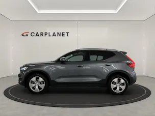VOLVO XC40 2.0 T5 Momentum AWD
