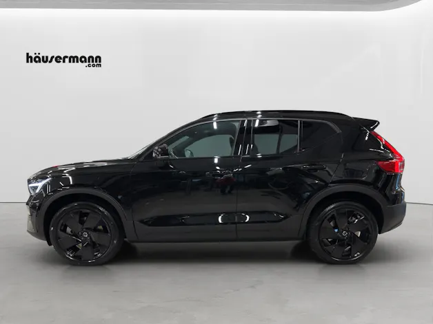VOLVO EX40 Twin Black Edition AWD