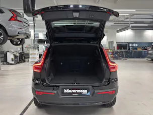 VOLVO EX40 Twin Black Edition AWD