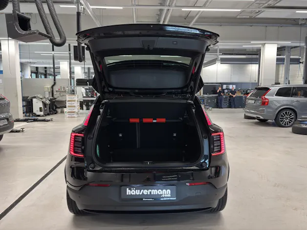 VOLVO EX30 P8 Ultra AWD