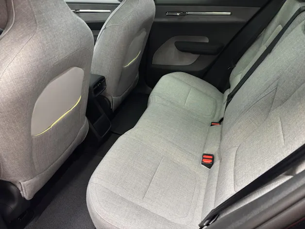 VOLVO EX30 P8 Ultra AWD