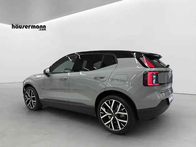 VOLVO EX30 P8 Ultra AWD