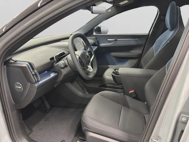 VOLVO EX30 P8 Ultra AWD