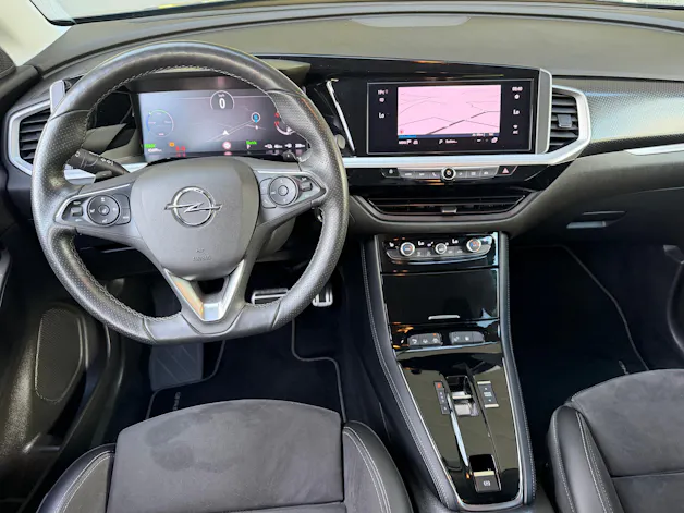 OPEL Grandland 1.6 T PHEV GSE