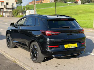 OPEL Grandland 1.6 T PHEV GSE