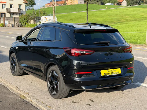 OPEL Grandland 1.6 T PHEV GSE