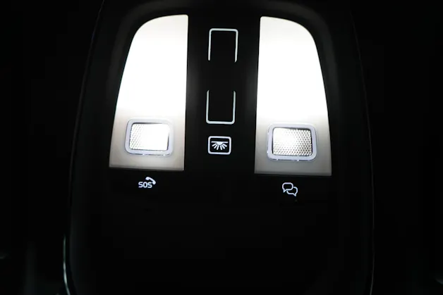 VOLVO XC60 2.0 B5 MH Ultra Black Edition AWD