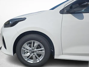 Fahrzeugbild MAZDA 2 1.5 Hybrid Centre-Line