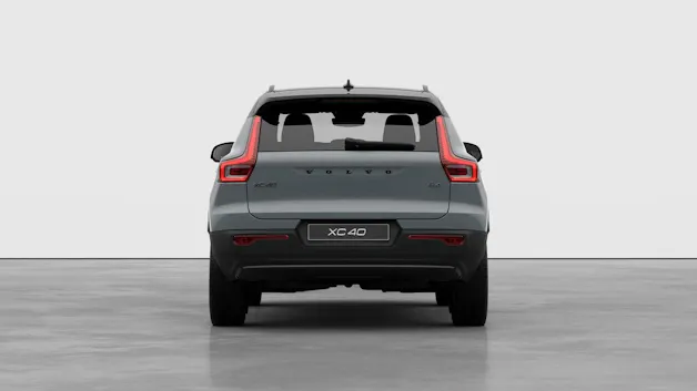 VOLVO XC40 2.0 B4 MH Black Edition