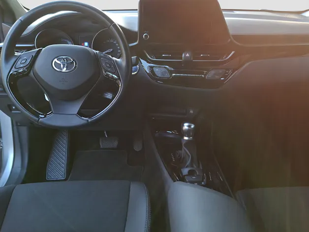 Toyota C-HR 1.8 VVTi HSD Trend