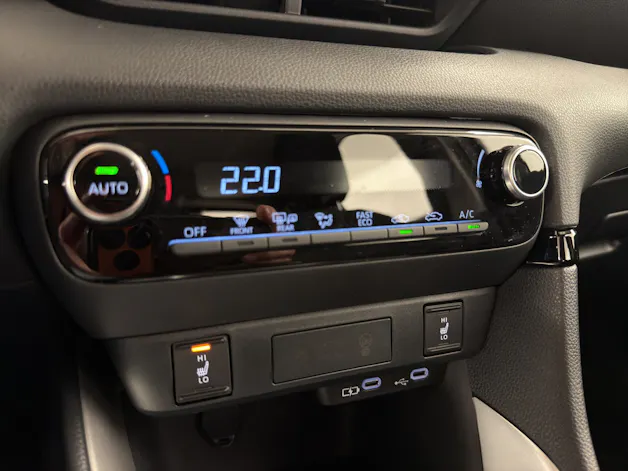 MAZDA 2 1.5 Hybrid Centre-Line
