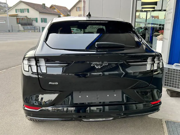 FORD Mustang Mach-E Extended Premium AWD