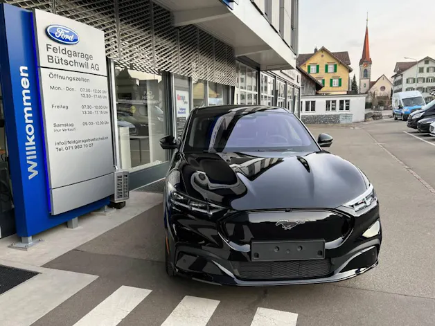 FORD Mustang Mach-E Extended Premium AWD