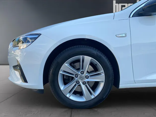 OPEL Insignia Sports Tourer 2.0 D Elegance AWD