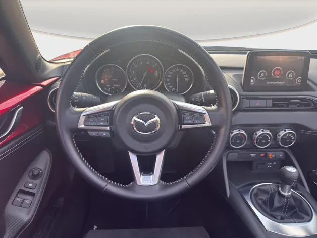 MAZDA MX-5 2.0 Revolution