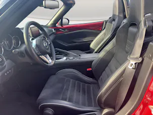 MAZDA MX-5 2.0 Revolution