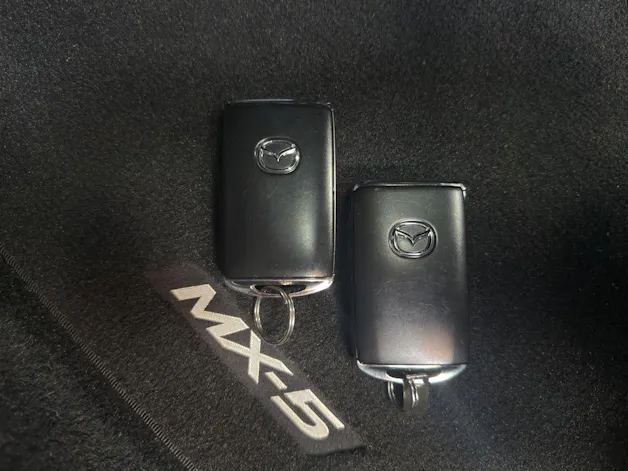 MAZDA MX-5 2.0 Revolution