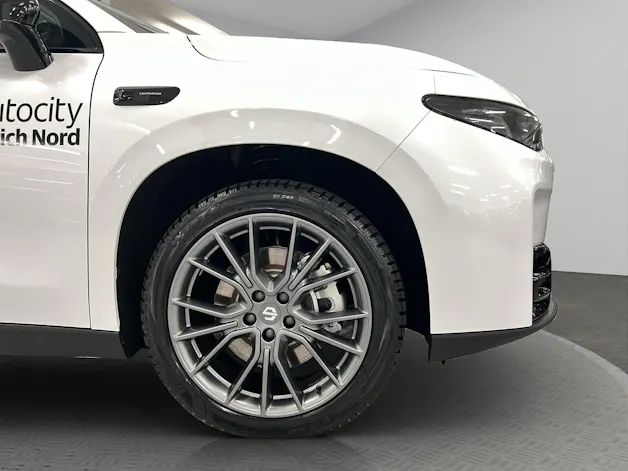 Leapmotor C10 EV AWD