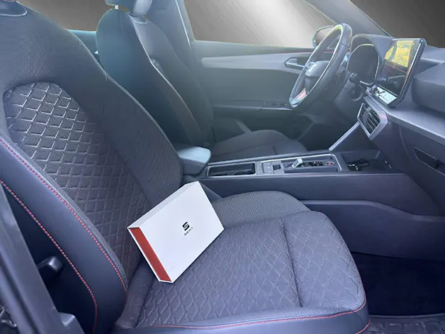 SEAT Leon 1.5 eTSI 150 FR DSG **Gratis Service**