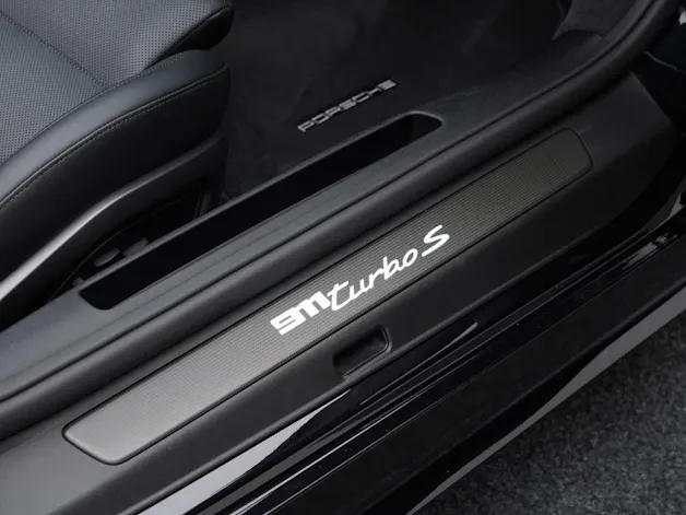 PORSCHE 911 Turbo S Cabriolet