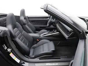 PORSCHE 911 Turbo S Cabriolet