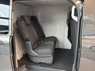 FORD E-Transit Custom Multicab 320 L1 218 PS Limited RWD