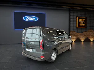 FORD E-Transit Custom Multicab 320 L1 218 PS Limited RWD