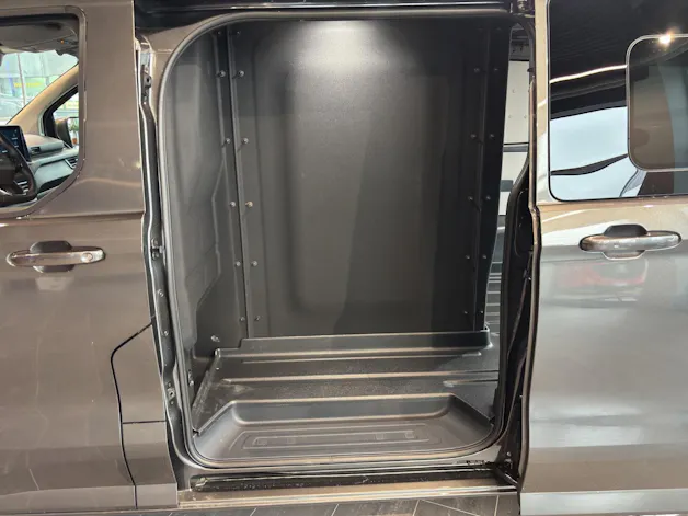 FORD E-Transit Custom Multicab 320 L1 218 PS Limited RWD