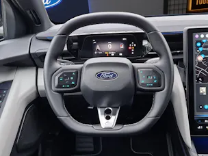 FORD Capri Extended Range (77 kWh) Premium RWD AUTOMAT