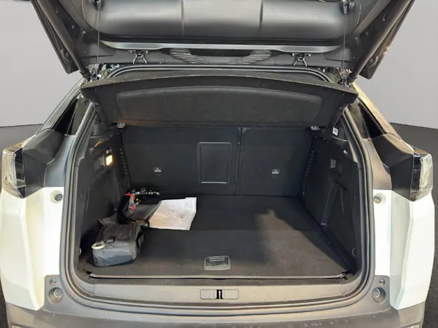PEUGEOT 3008 1.6 Plug-in Hybrid GT