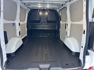 FORD Transit Custom Van 320 L1 2.0 EcoBlue 136 Trend