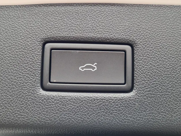 FORD Explorer Extended Range (79 kWh) Premium 4x4 AUTOMAT