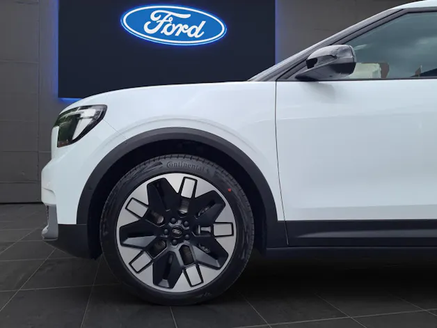 FORD Explorer Extended Range (79 kWh) Premium 4x4 AUTOMAT