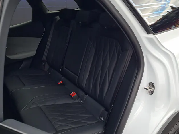 FORD Explorer Extended Range (79 kWh) Premium 4x4 AUTOMAT