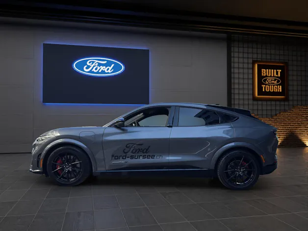 FORD Mustang Mach-E Extended Range 99 kWh 601 PS GT 4x4 AUTOMAT