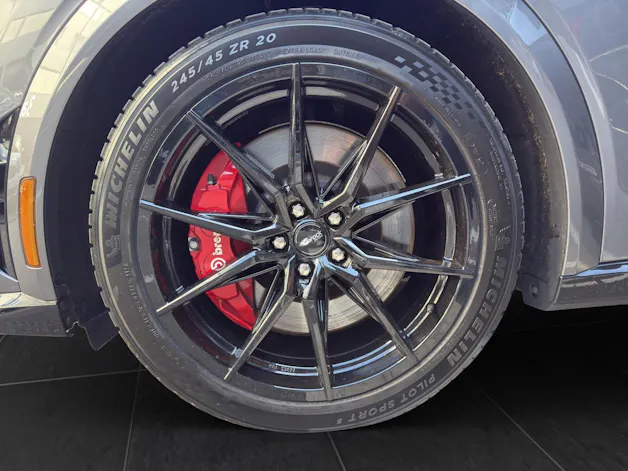 FORD Mustang Mach-E Extended Range 99 kWh 601 PS GT 4x4 AUTOMAT