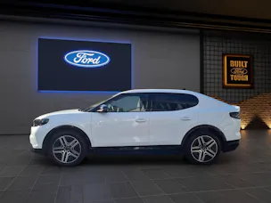 FORD Capri Extended Range (79 kWh) Premium AWD 4x4 AUTOMAT