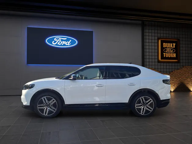 FORD Capri Extended Range (79 kWh) Premium AWD 4x4 AUTOMAT