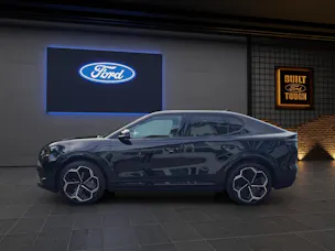 FORD Capri Extended Range (79 kWh) Premium AWD 4x4 AUTOMAT