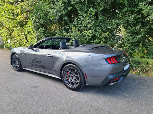 FORD Mustang GT Convertible 5.0i-V8 AUTOMAT