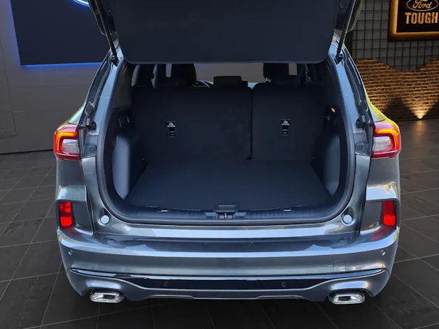 FORD Kuga 2.5i FHEV FULL-HYBRID 183 PS ST-Line 4x4 AUTOMAT