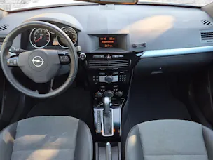 OPEL Astra TwinTop 1.8i 16V 140 Cosmo
