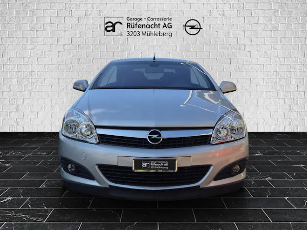OPEL Astra TwinTop 1.8i 16V 140 Cosmo