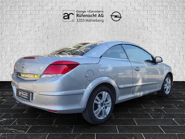 OPEL Astra TwinTop 1.8i 16V 140 Cosmo