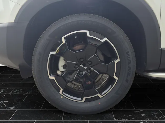 BAIC BJ30 1.5 HEV AWD