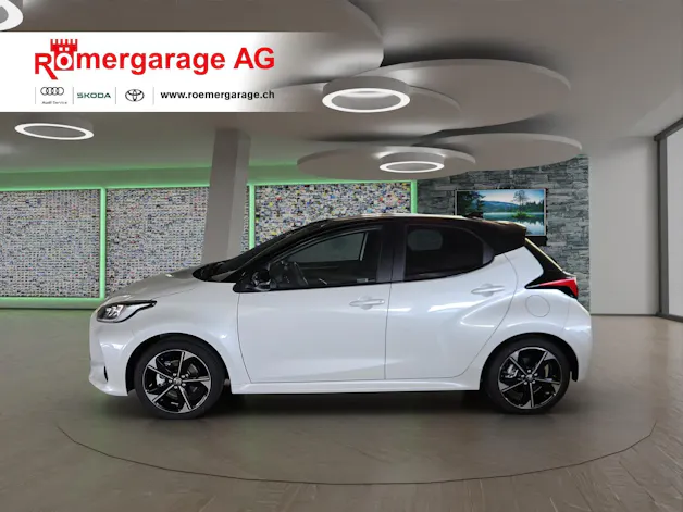 Toyota Yaris 1.5 VVT-i HSD Premium