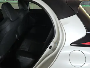 Toyota Yaris 1.5 VVT-i HSD Premium